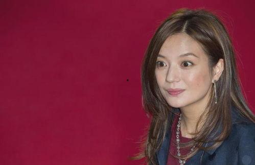 娱乐吃瓜的女艺人,揭秘女艺人幕后故事