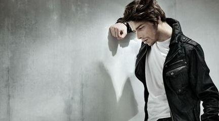 占有欲吃瓜娱乐,吃瓜娱乐背后的情感纠葛