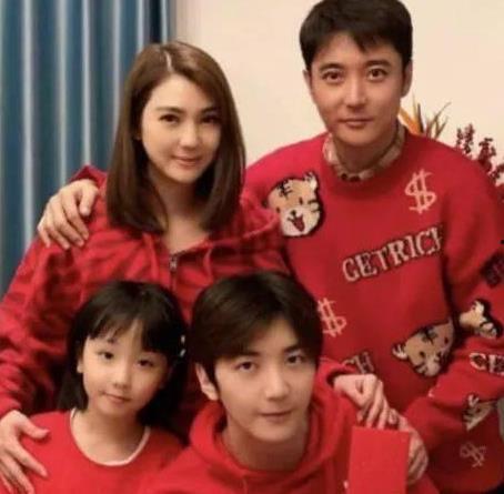 娱乐吃瓜酱头像是谁图片,背后的神秘人物是谁？